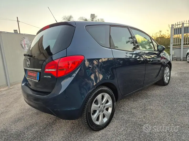Opel Meriva 2012 photo 4