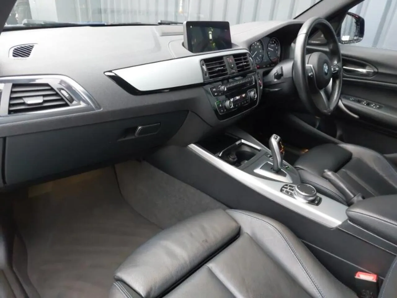BMW 1 Series 2019 photo 5