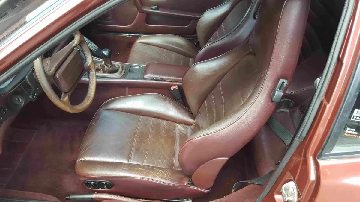 Porsche 944 1986 photo 2