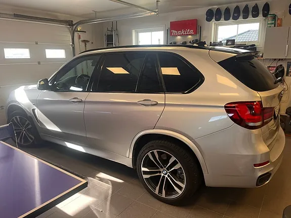 BMW X5 2015 photo 2