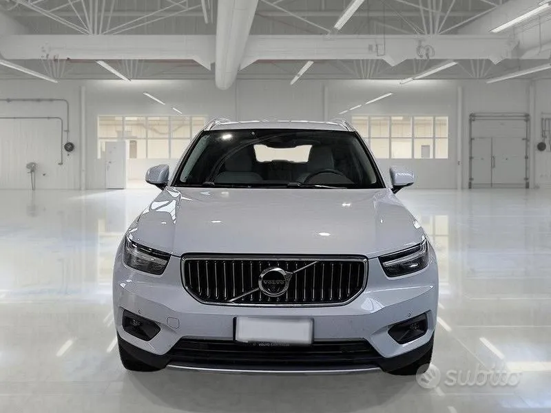 Volvo Xc40 2021 photo 2