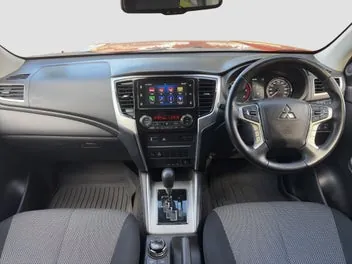 Mitsubishi Triton 2023 photo 4