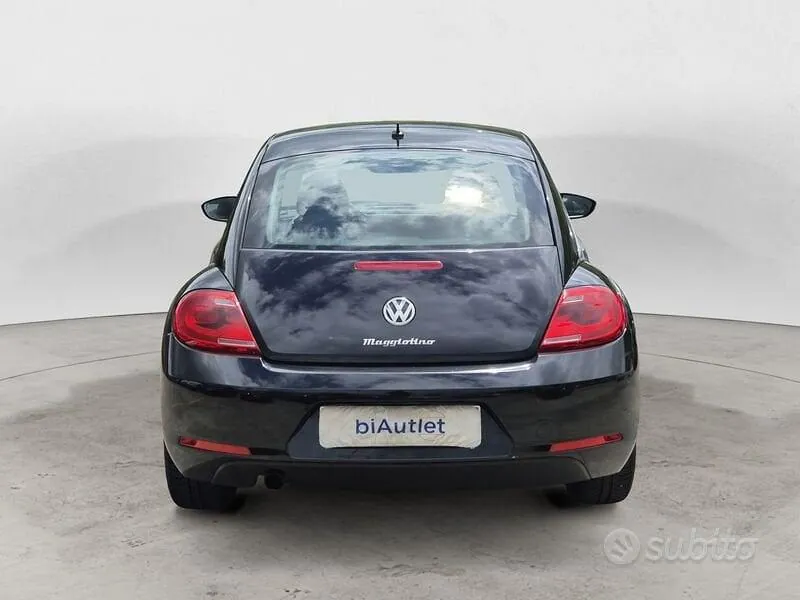 Volkswagen Maggiolino 2012 photo 3