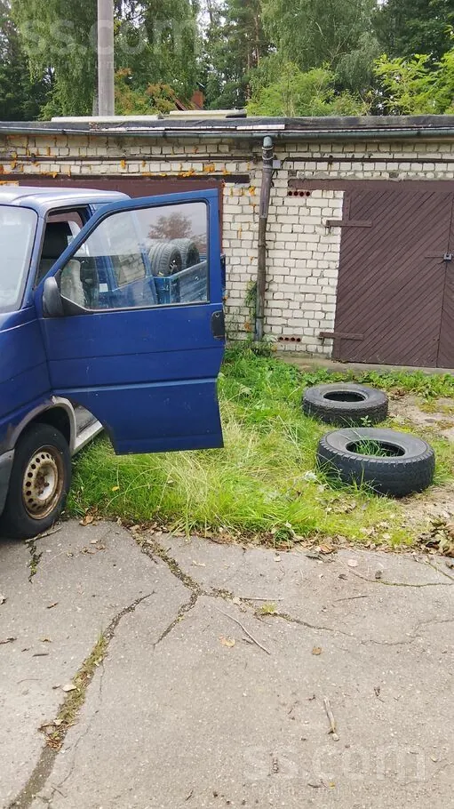 Volkswagen T4 1996 photo 4