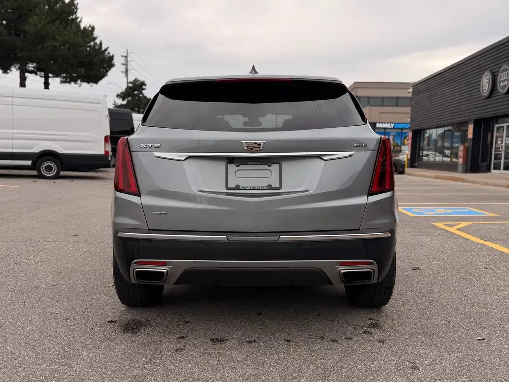 Cadillac Xt5 2023 photo 3