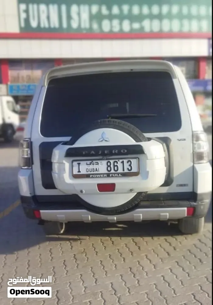 Mitsubishi Pajero 2009 photo 2