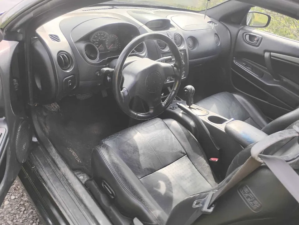 Mitsubishi Eclipse 2003 photo 3