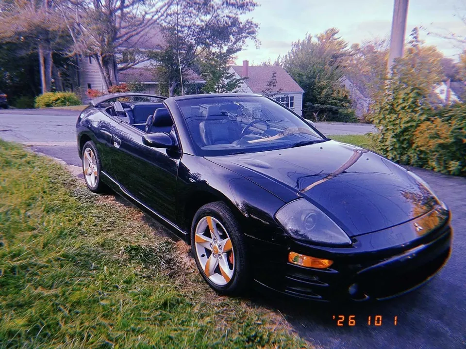 Mitsubishi Eclipse 2003 photo 2