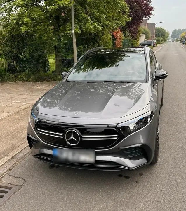 Mercedes-Benz Eqa
