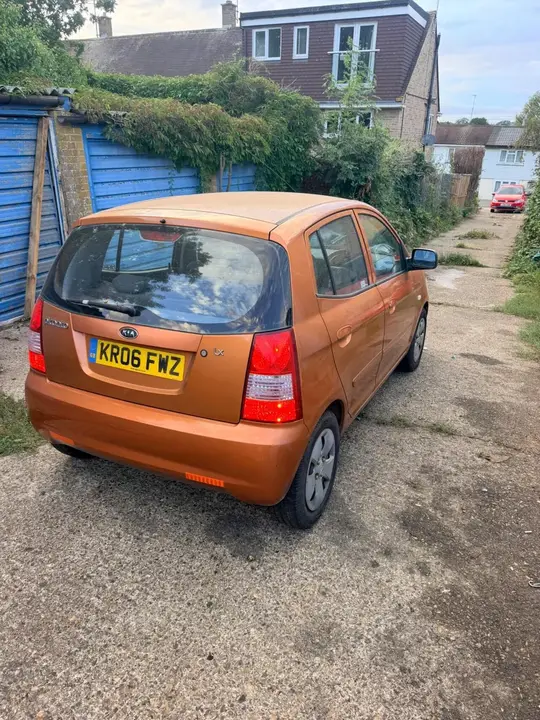 Kia Picanto 2006 photo 3