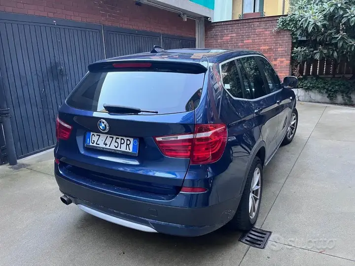 BMW X3 2012 photo 2
