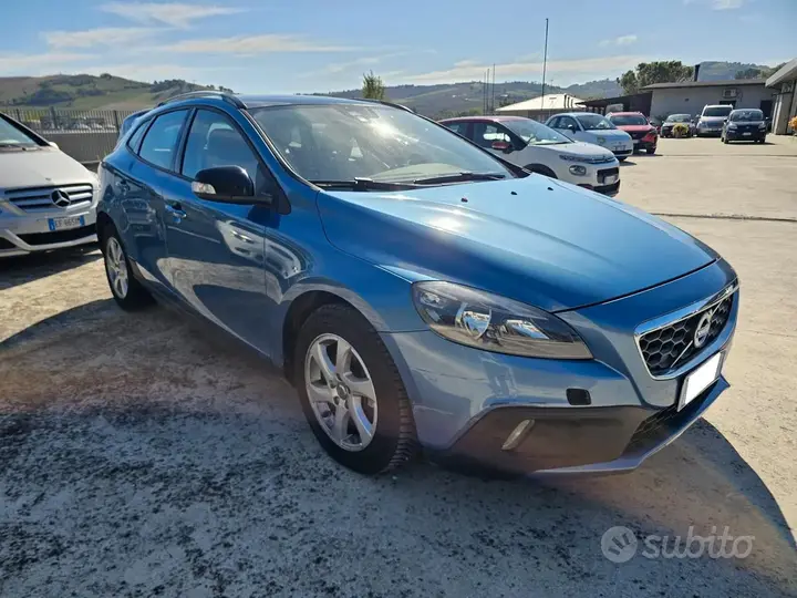 Volvo V40 2015 photo 3
