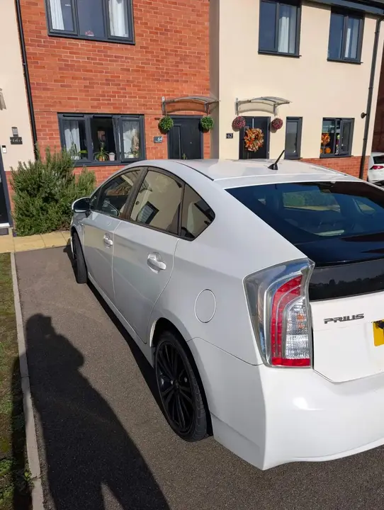Toyota Prius 2019 photo 3