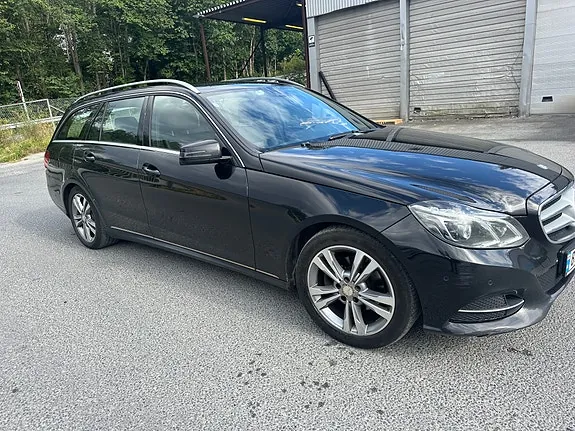 Mercedes-Benz E220 D 2015 photo 2