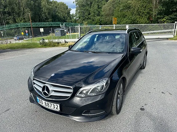 Mercedes-Benz E220 D