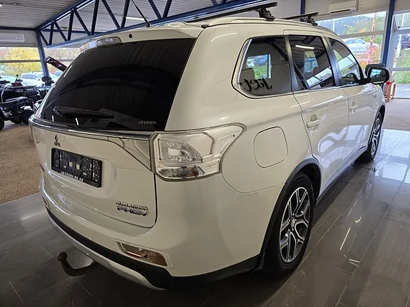 Mitsubishi Outlander 2015 photo 4