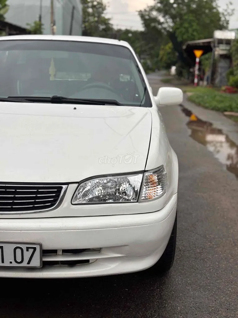 Toyota Corolla 1999 photo 2