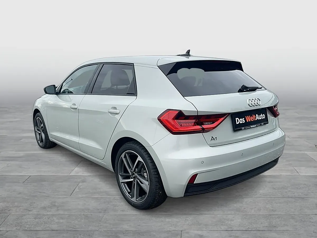Audi A1 2026 photo 2