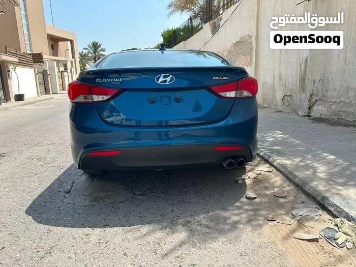 Hyundai Elantra 2014 photo 3