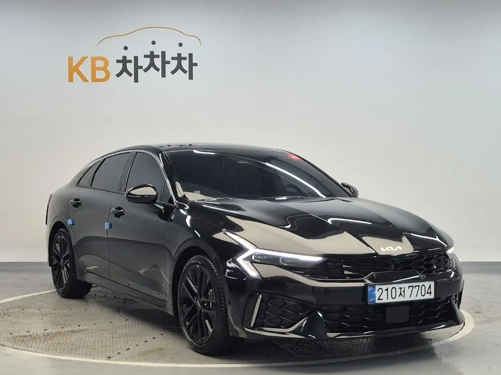 Kia K5 2025 photo 4