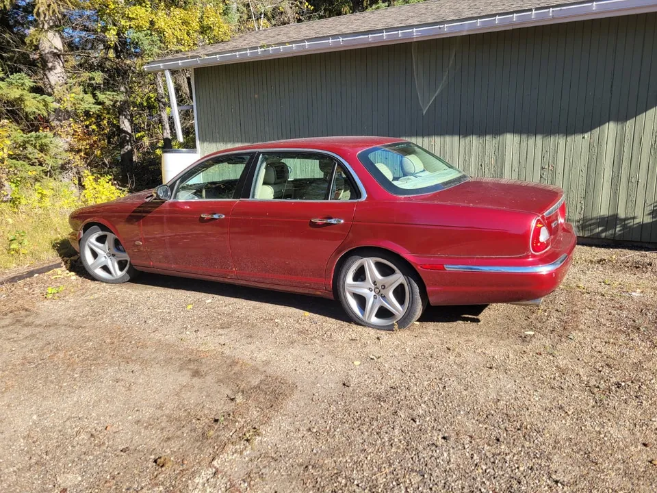 Jaguar Xj8 2006 photo 2