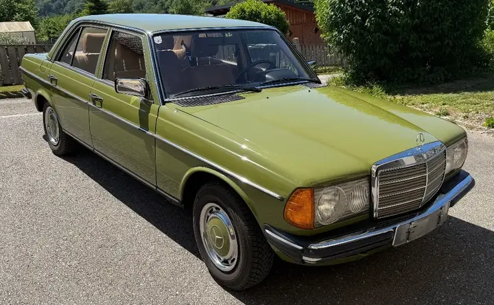 Mercedes-Benz W123