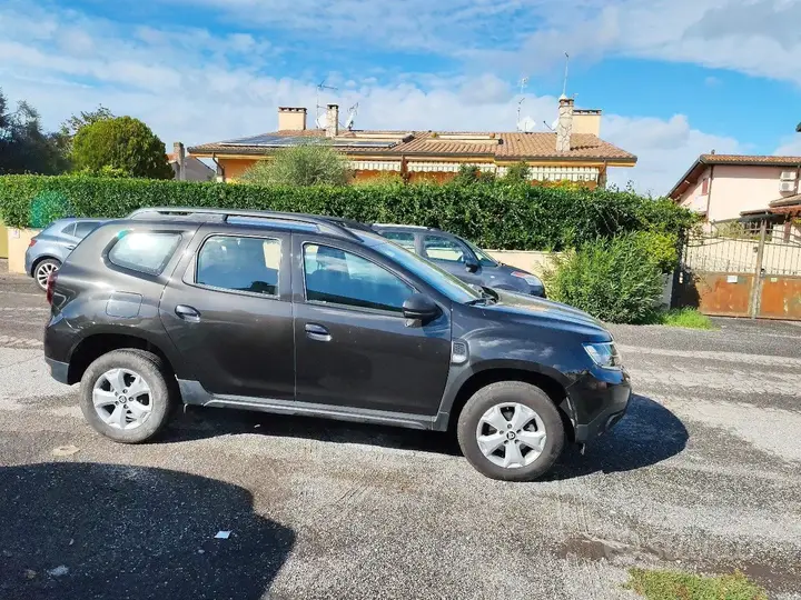 Dacia Duster 2021 photo 4