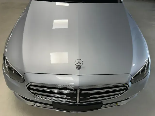 Mercedes-Benz E Trieda 2021 photo 2