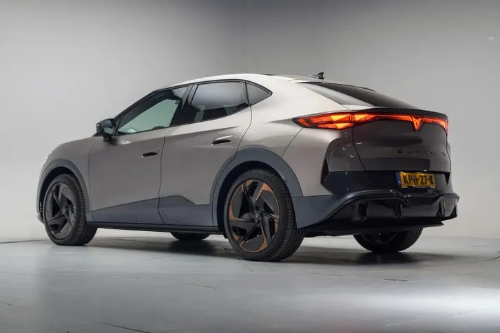 Cupra Tavascan 2024 photo 3