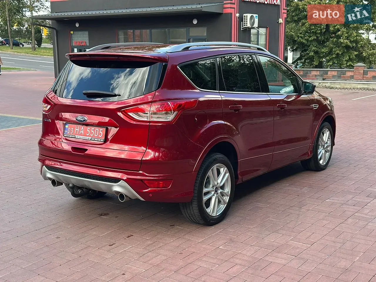 Ford Kuga 2015 photo 4