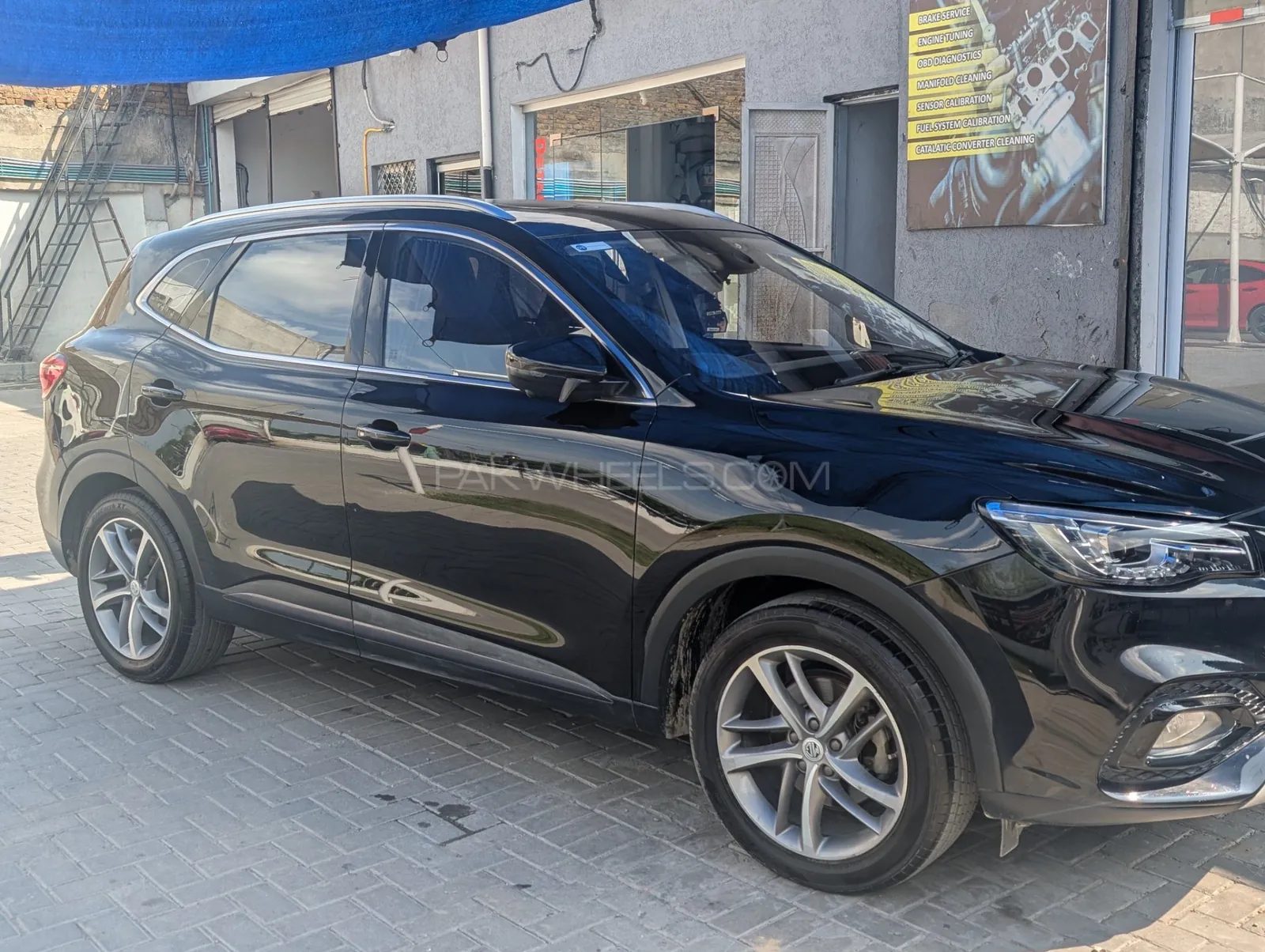MG Hs