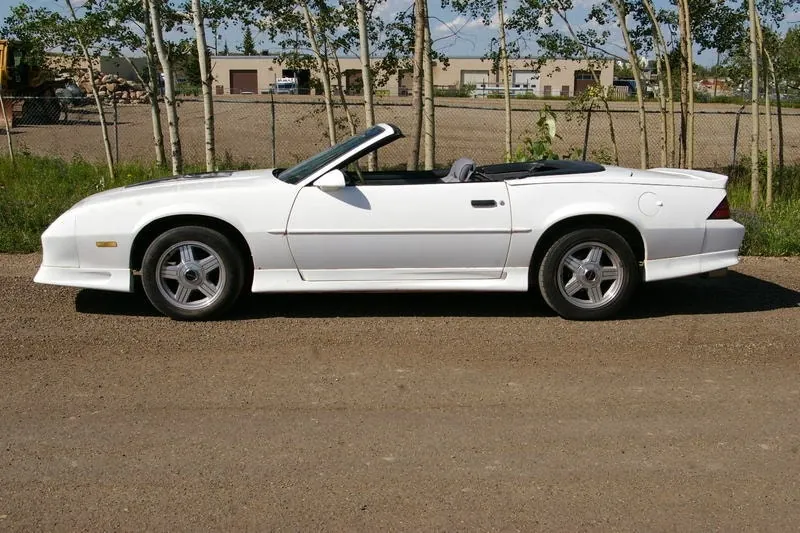 Chevrolet Camaro 1991 photo 3