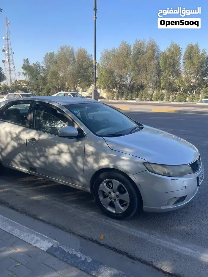 Kia K3 2009 photo 3