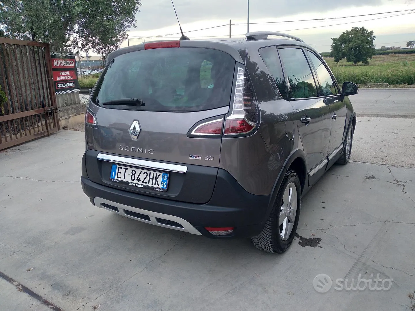Renault Scenic 2013 photo 5