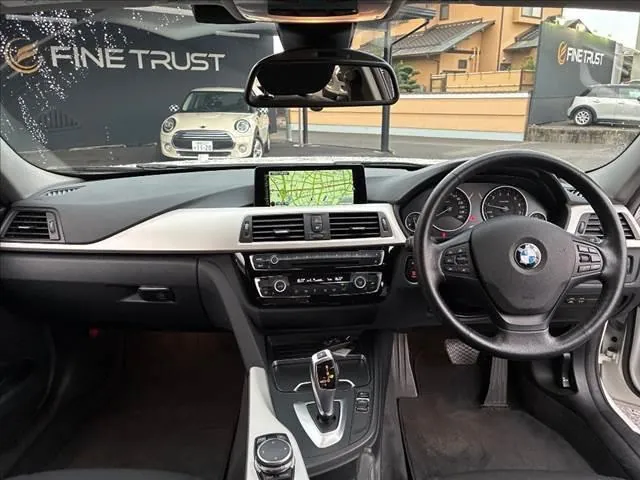 BMW 3 Series 2016 photo 3