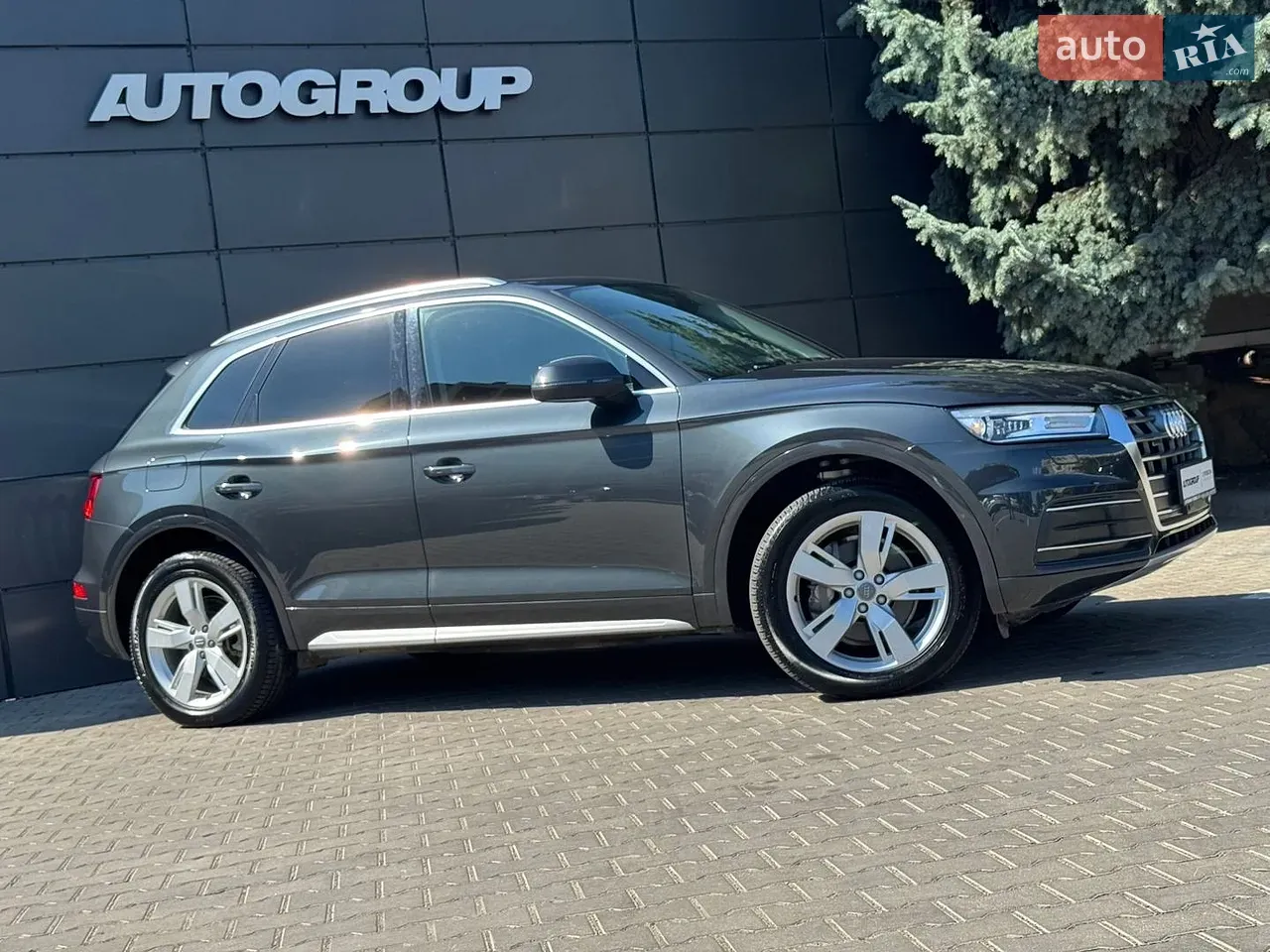 Audi Q5 2019 photo 3