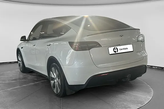 Tesla Model Y 2022 photo 3