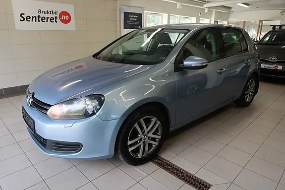 Volkswagen Golf Vi 2010 photo 2