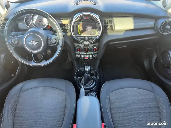 Mini Mini Cooper 2016 photo 3