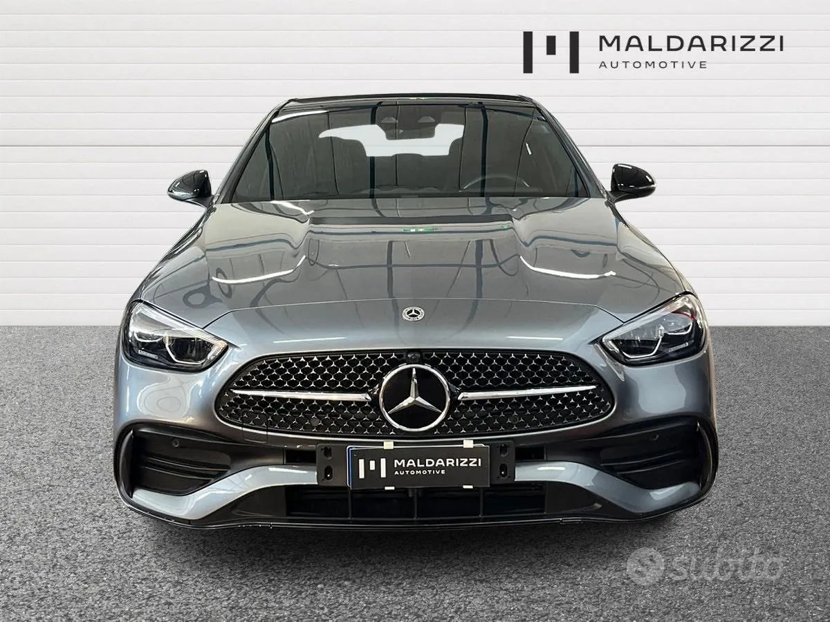 Mercedes-Benz C 300 2025 photo 2