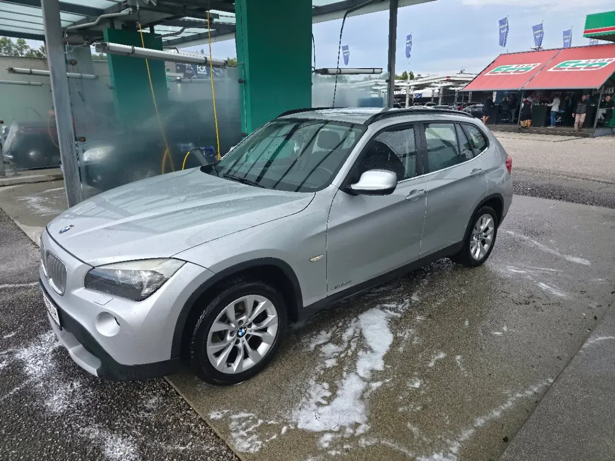 BMW X1 2010 photo 3