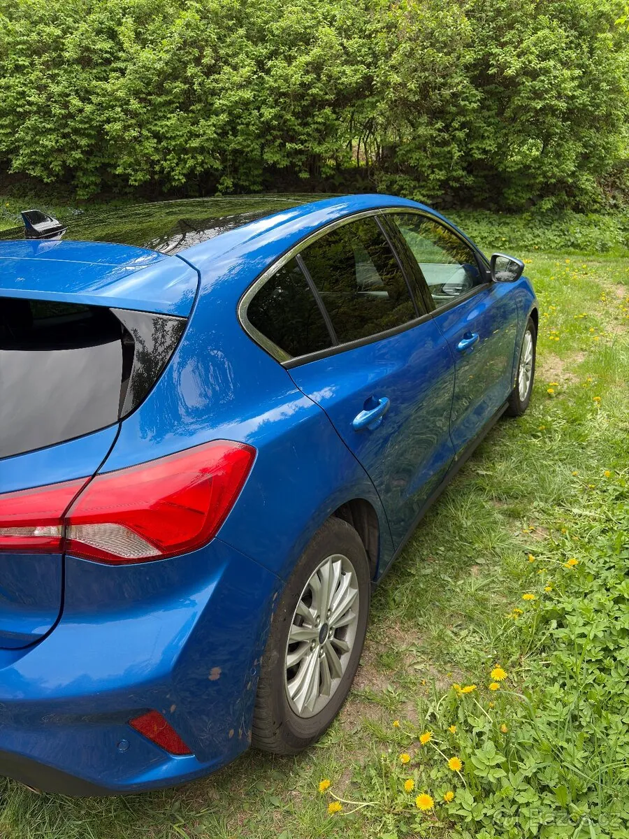 Ford Focus 2018 photo 2