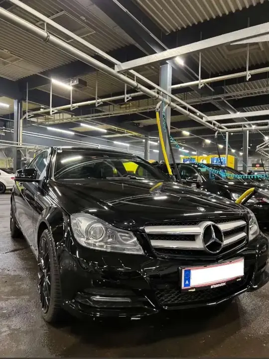 Mercedes-Benz C-Class 2014 photo 2