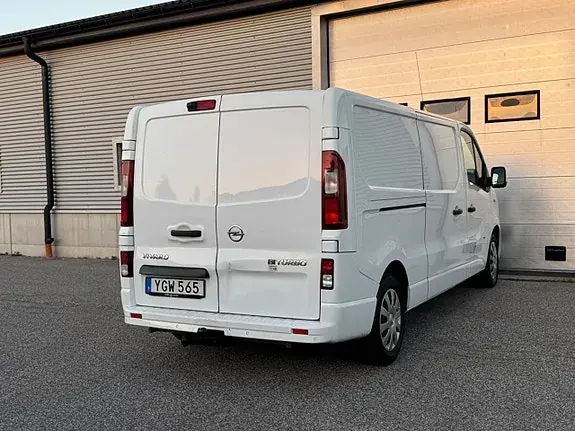 Opel Vivaro 2017 photo 4