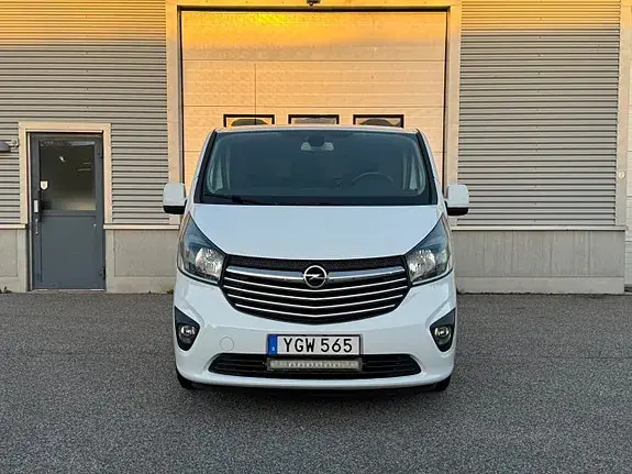 Opel Vivaro 2017 photo 3