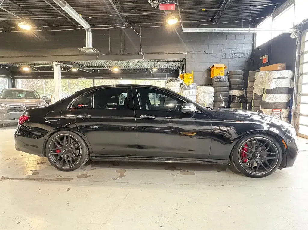 Mercedes-Benz E-Class 2021 photo 3