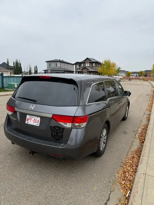 Honda Odyssey 2016 photo 4