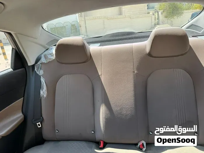 Hyundai Accent 2024 photo 3
