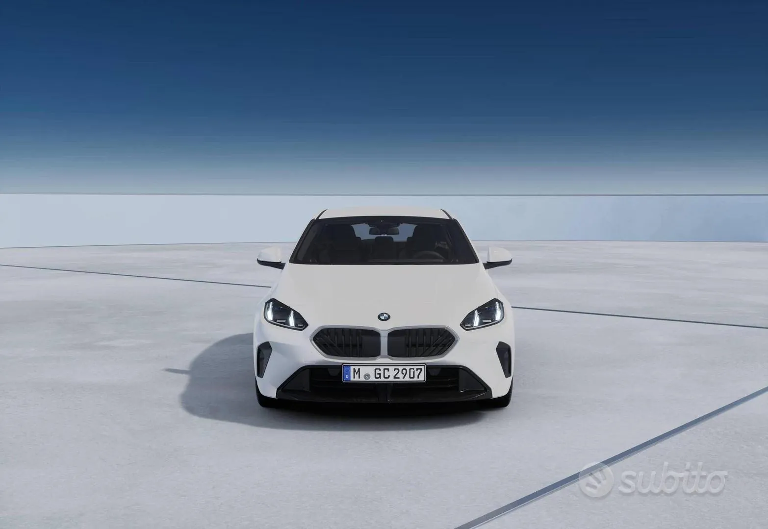 BMW 1 Series 2023 photo 3