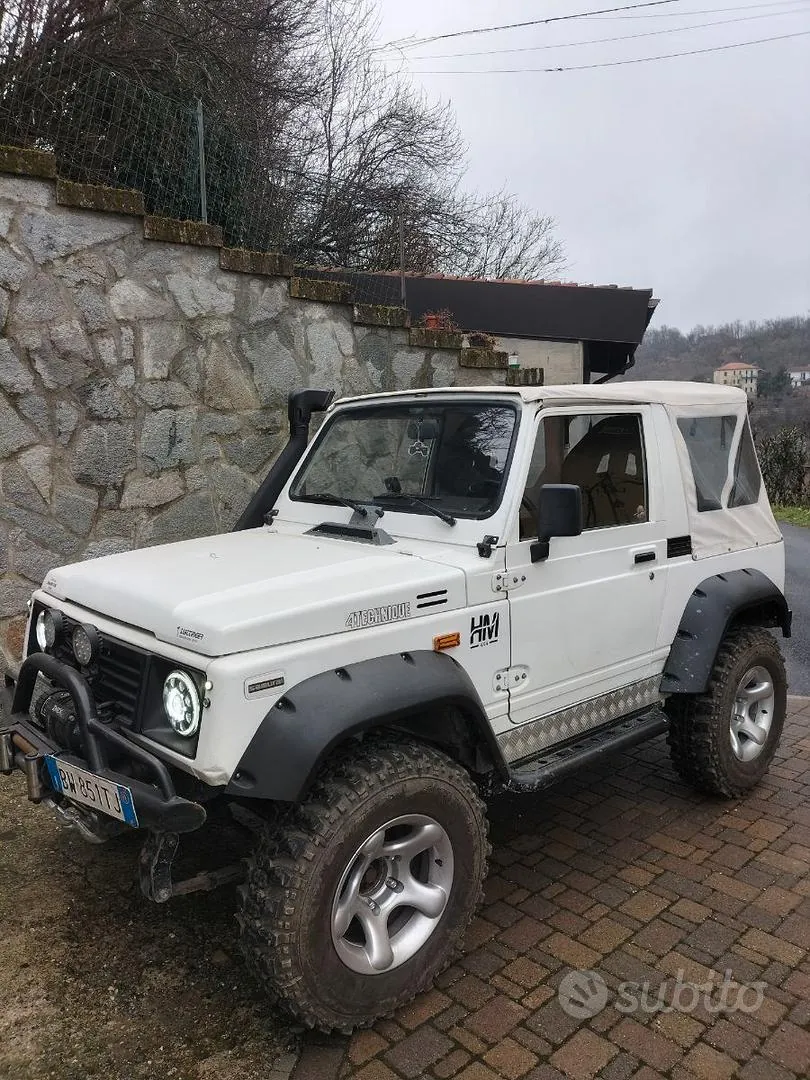 Suzuki Samurai 1991 photo 2